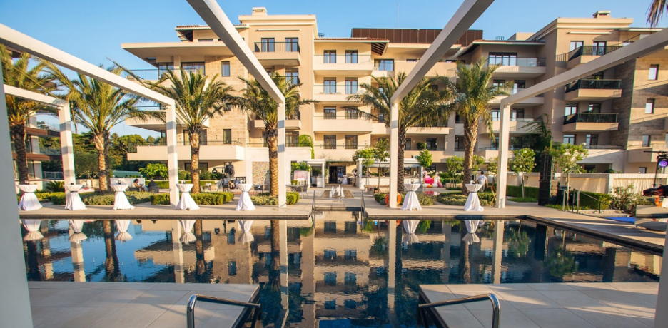 Apartments in Regent Pool Club Residence BAIA, Montenegro,
