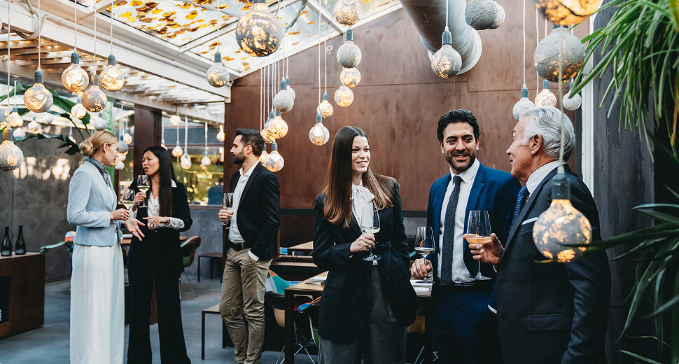 Business event organization 