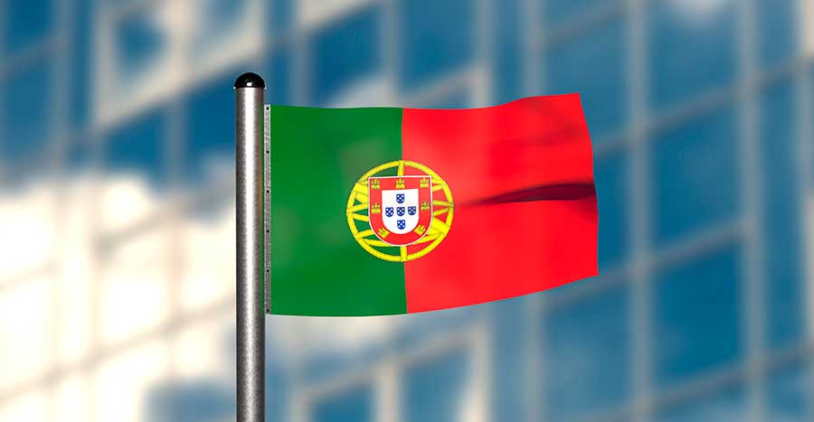 Residence Permit In Portugal With The Purchase Of Real Estate Getting   Residence Permit Portugal Realestate 900x467 