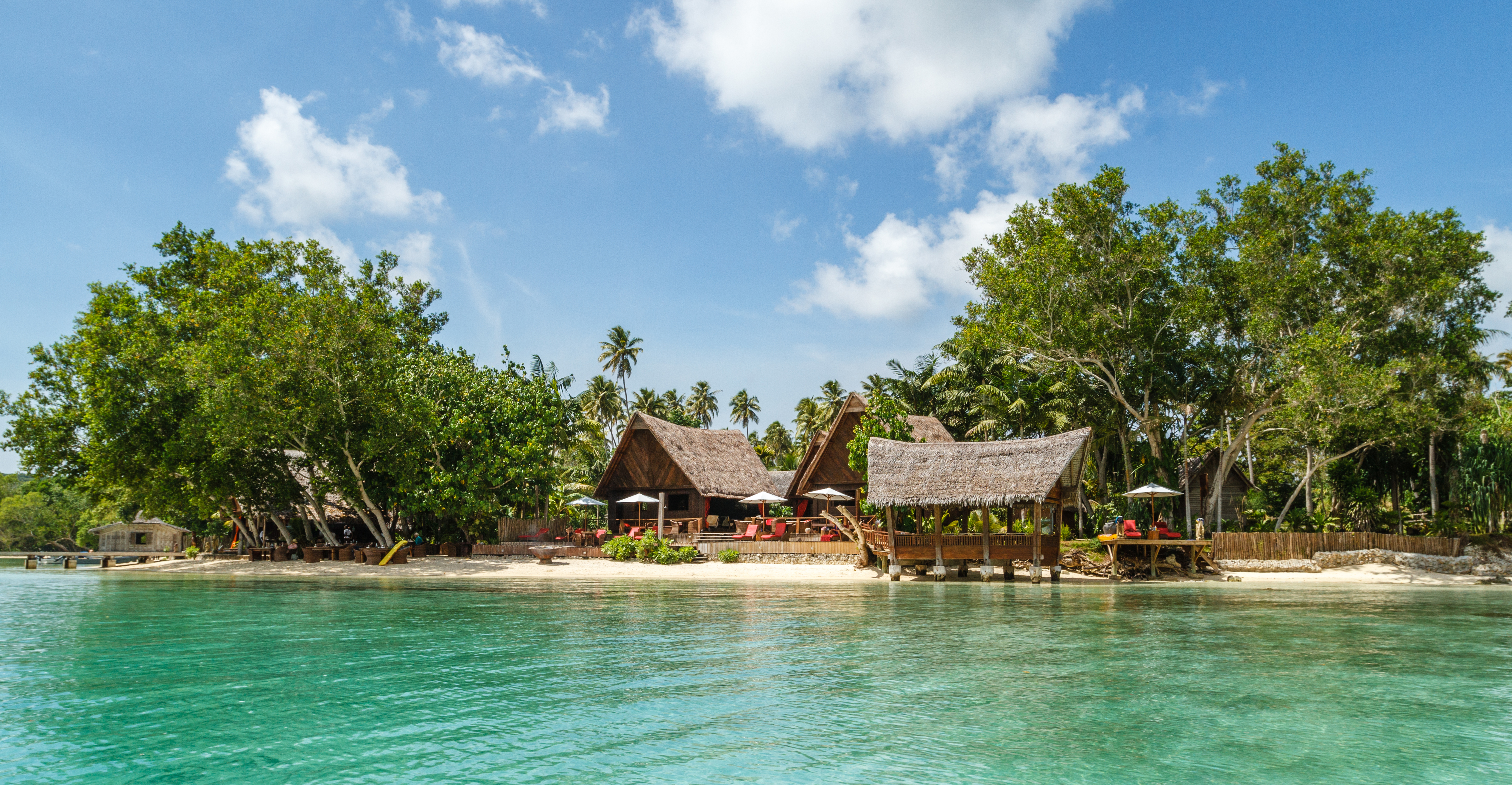 Все о получении гражданства Вануату: за инвестиции и без