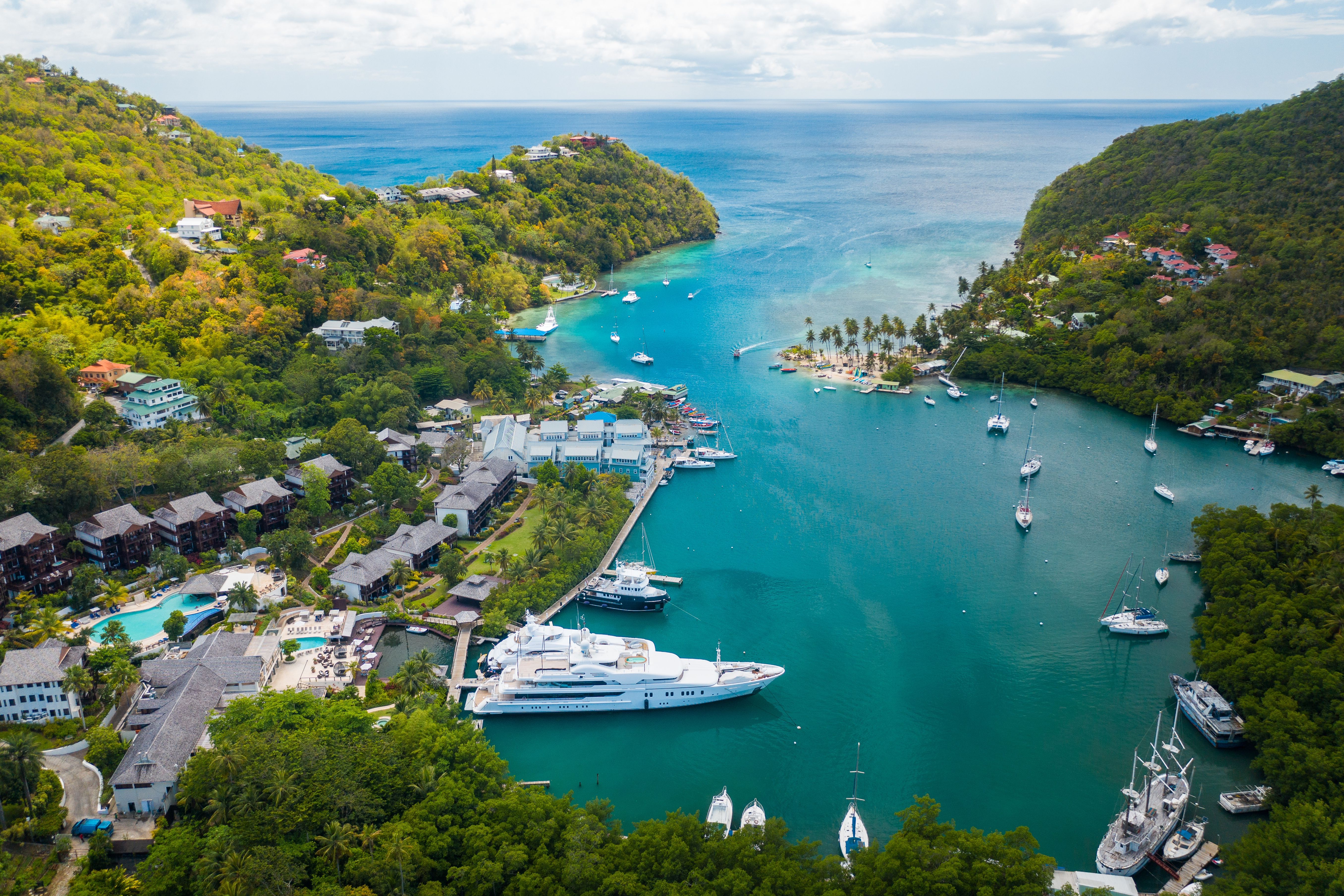 St. Lucia citizenship allows foreigners to live in Caribbean islands