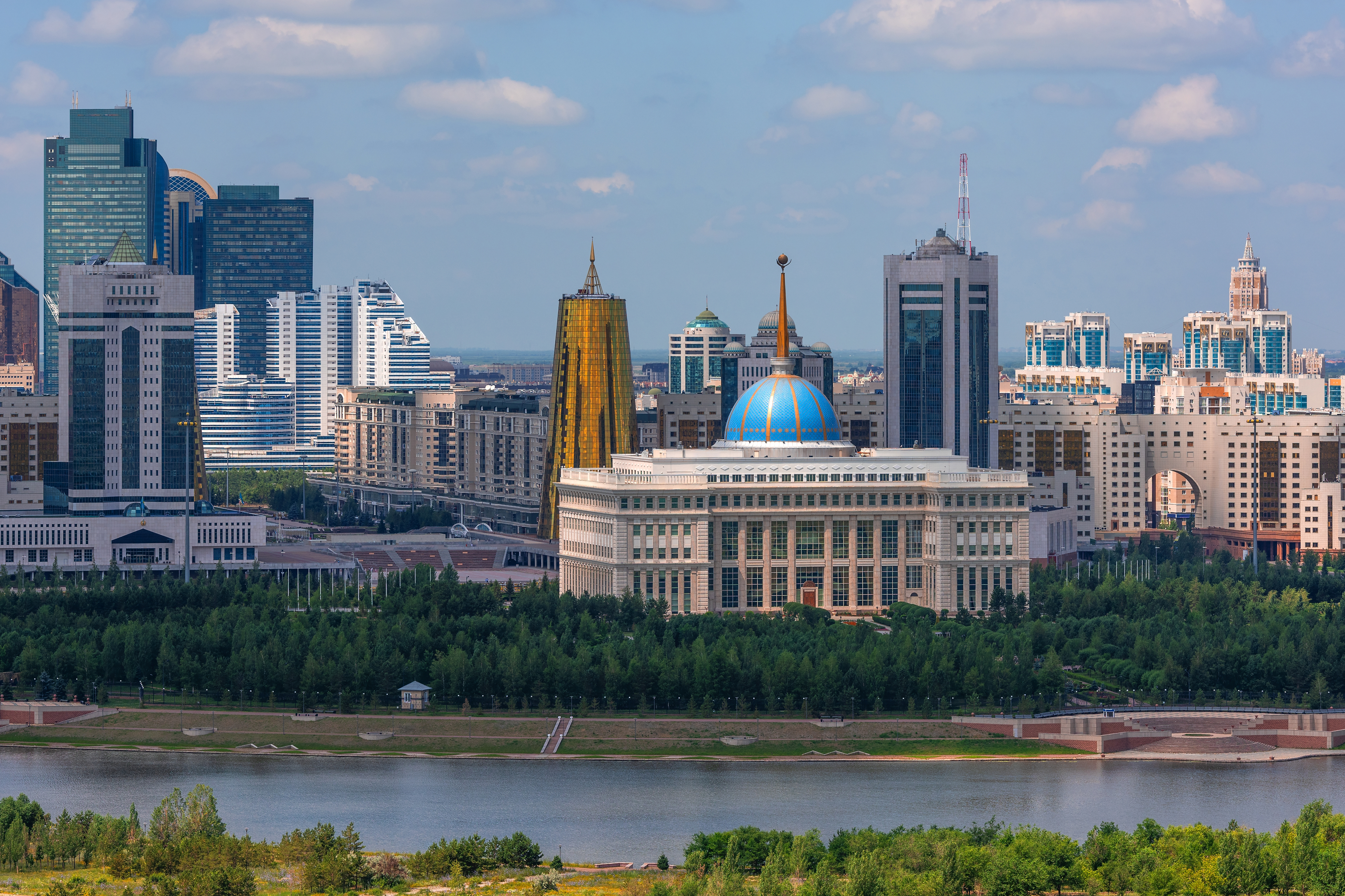 How to find a job in Kazakhstan