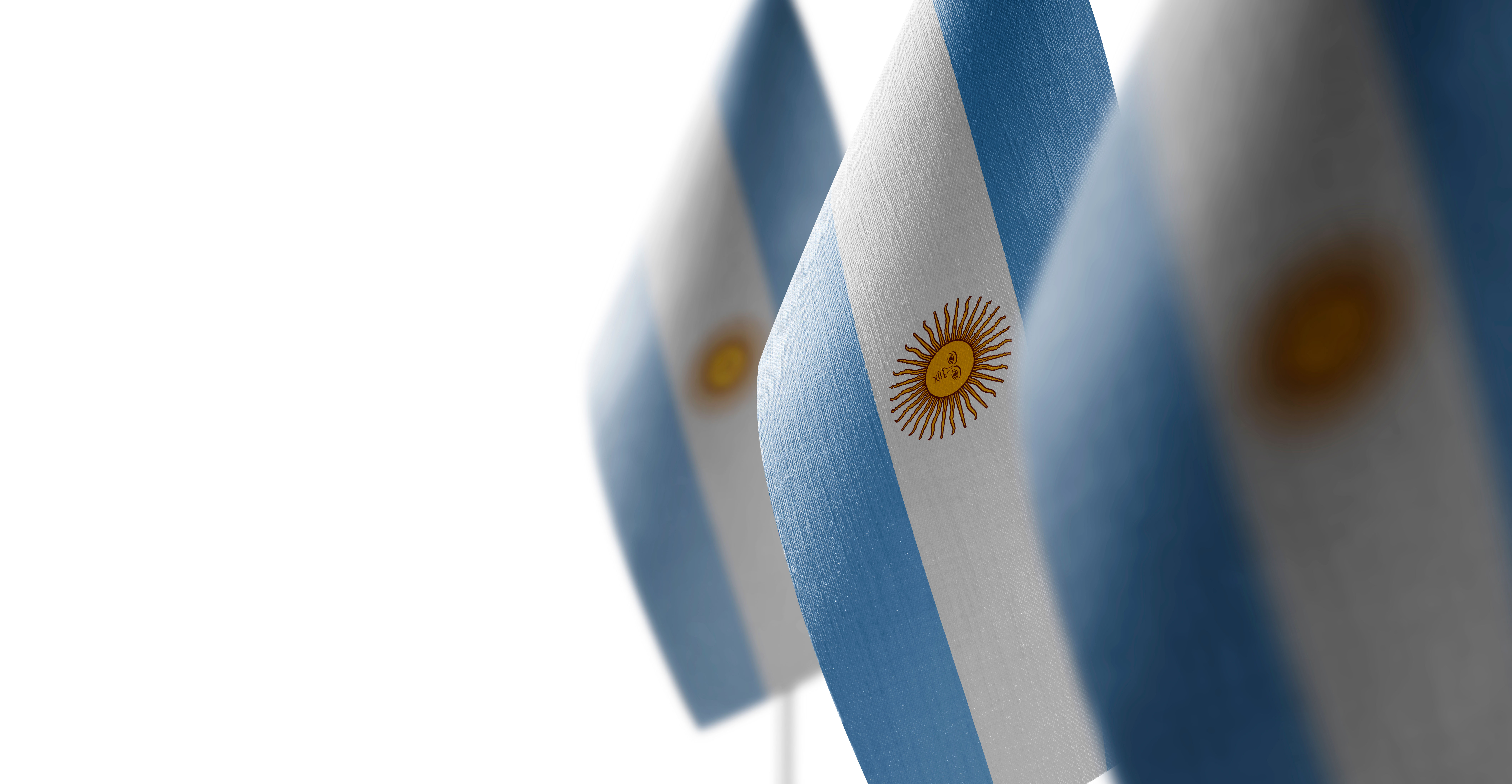 Flags of Argentina, which meet the symbolic arrival in the country