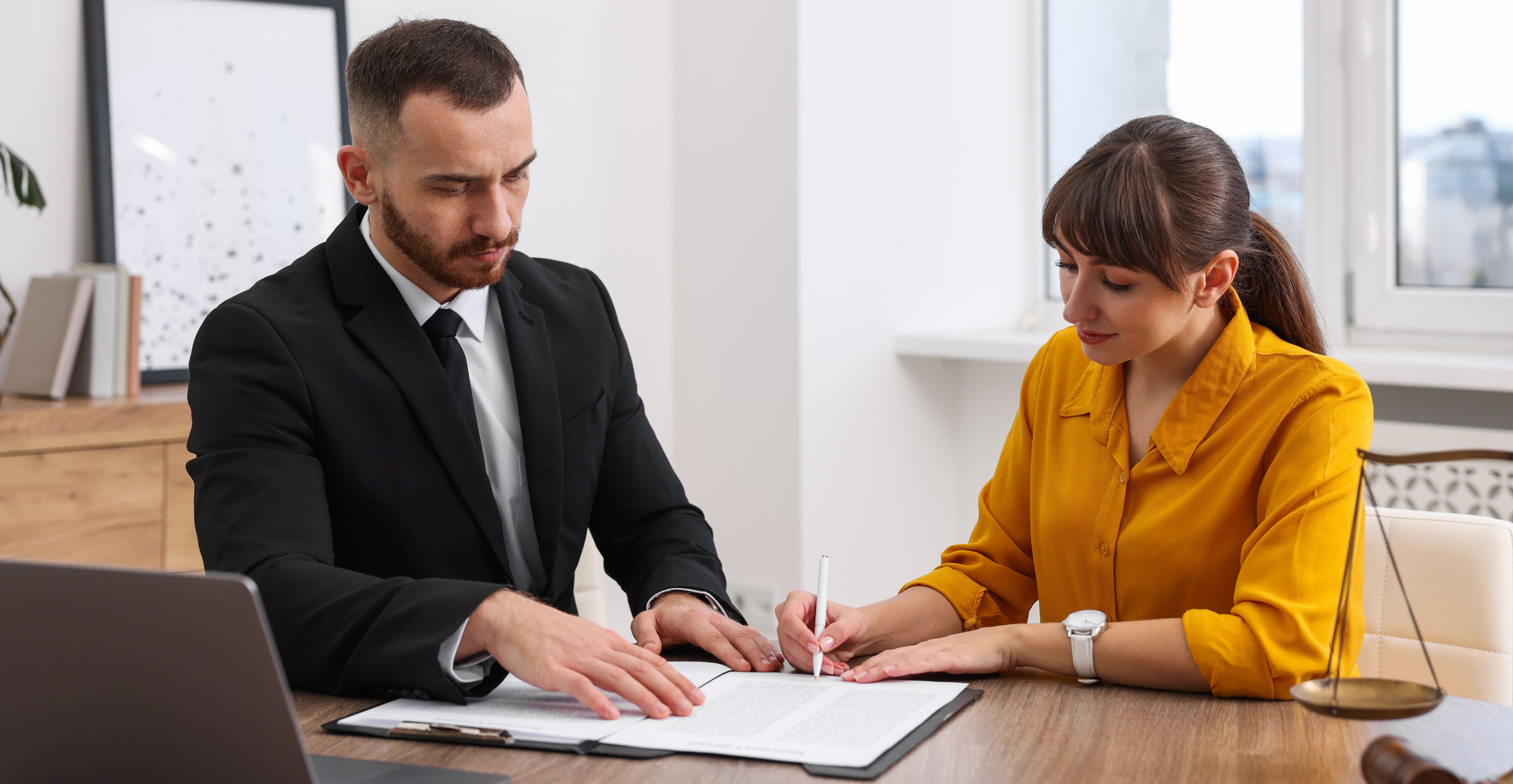 To obtain a Maltese golden visa, you must buy or rent a property directly in Malta or the island of Gozo.