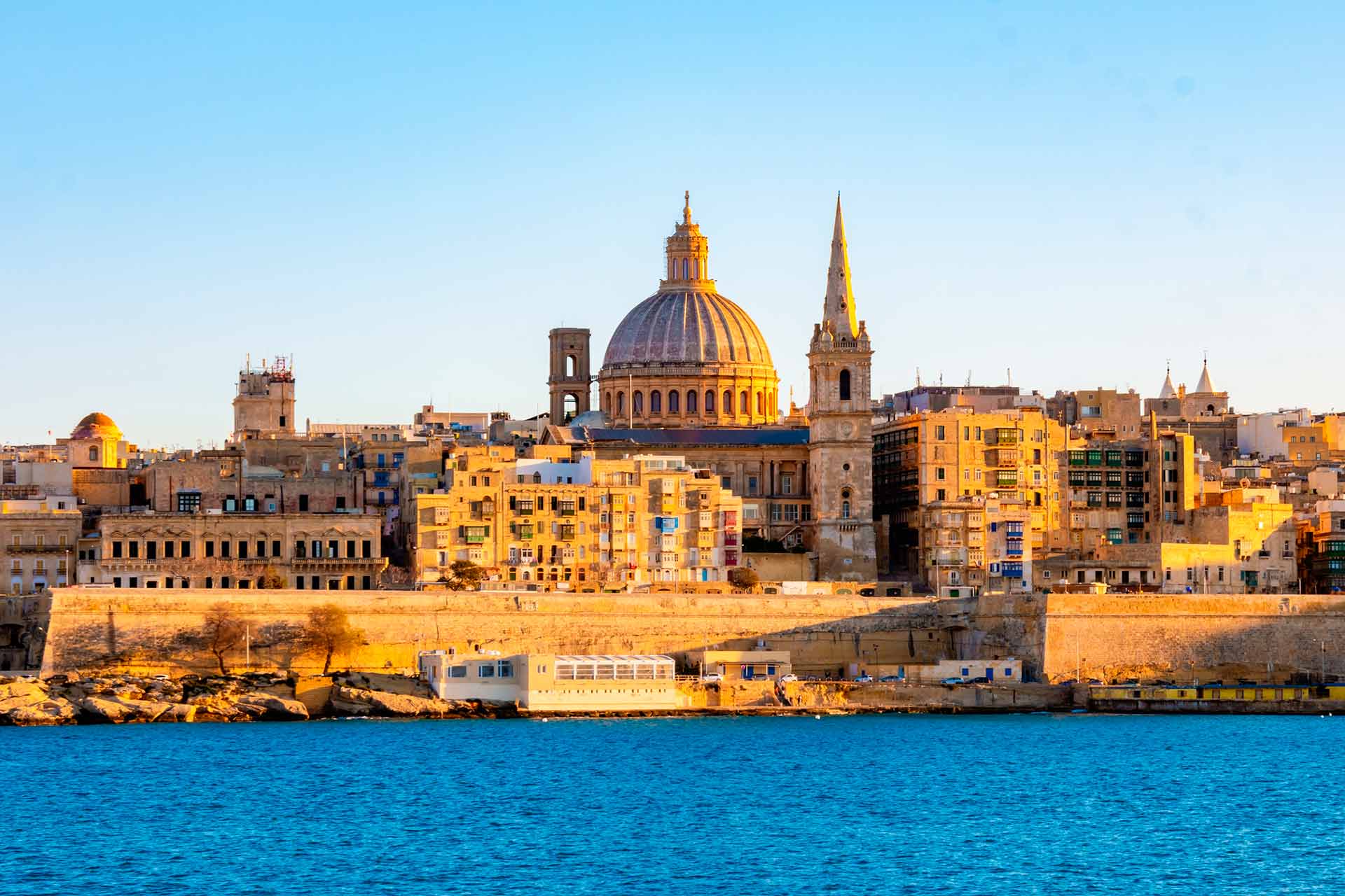 Пейзаж на старинный город на Мальте